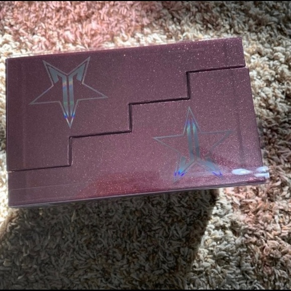 JEFFREE STAR LIPSTICK HOLDER - Picture 1 of 2